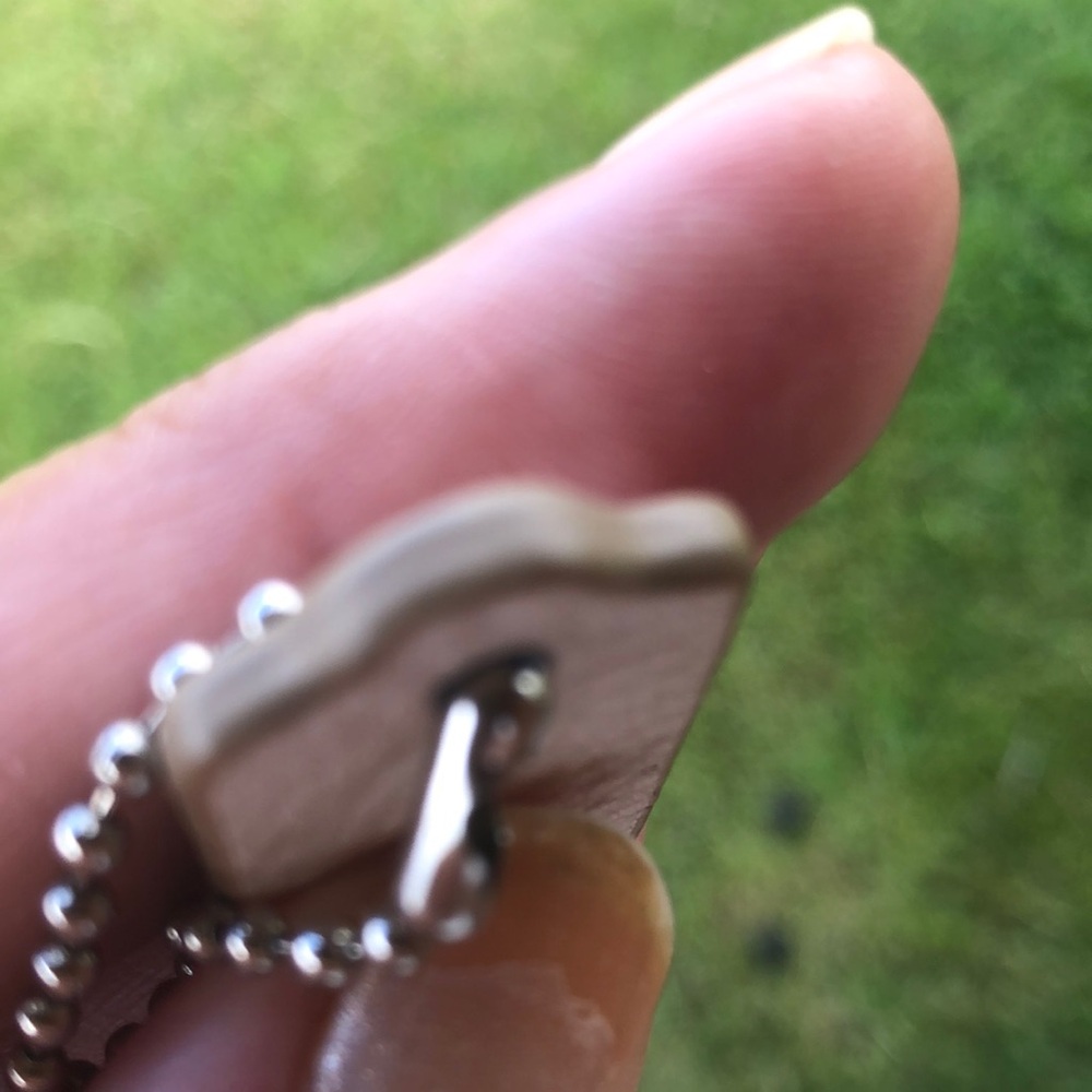 Coach Leather Keychain tiny one - Picture 4 of 10